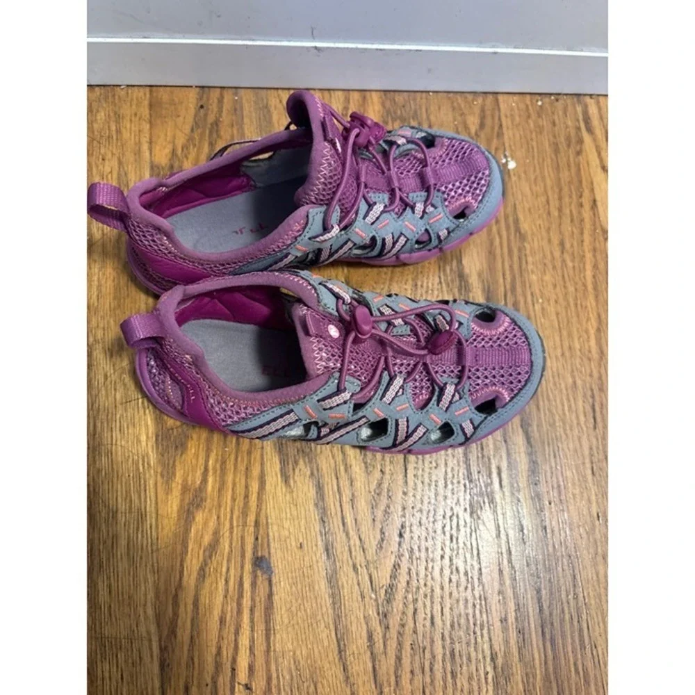 Merrell Kids Athletic‎ Hiking Sandals Size 11 Purple & Gray